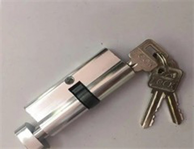 稻城24小时上门开锁公司